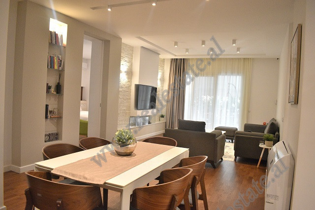 Apartament 2+1 me qira tek zona e Kopshtit Botanik ne Tirane